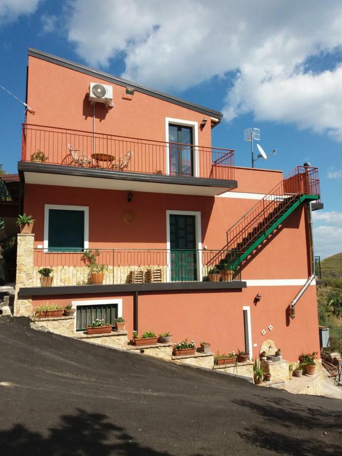 Le Stelle Di Casa Leonardo Villa Castelmola Exterior foto